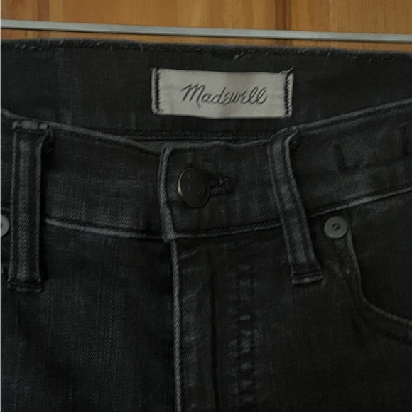 Madewell 9” High Rise Skinny Jeans - Picture 2 of 5